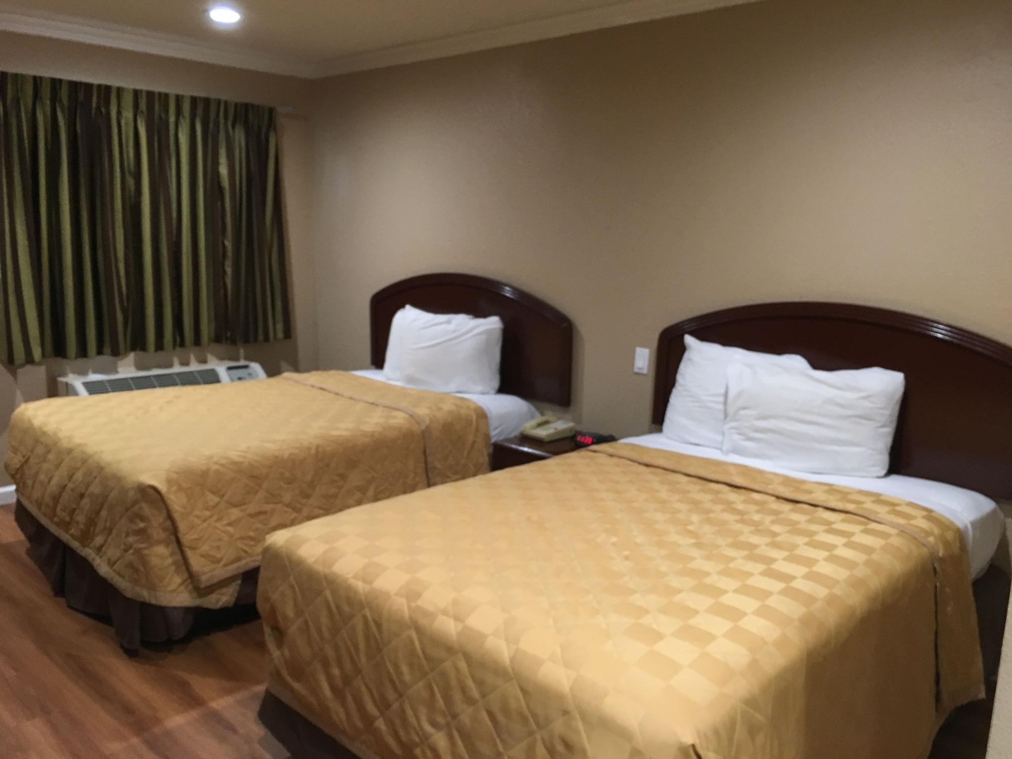 安大略旅游旅馆汽车旅馆 外观 照片